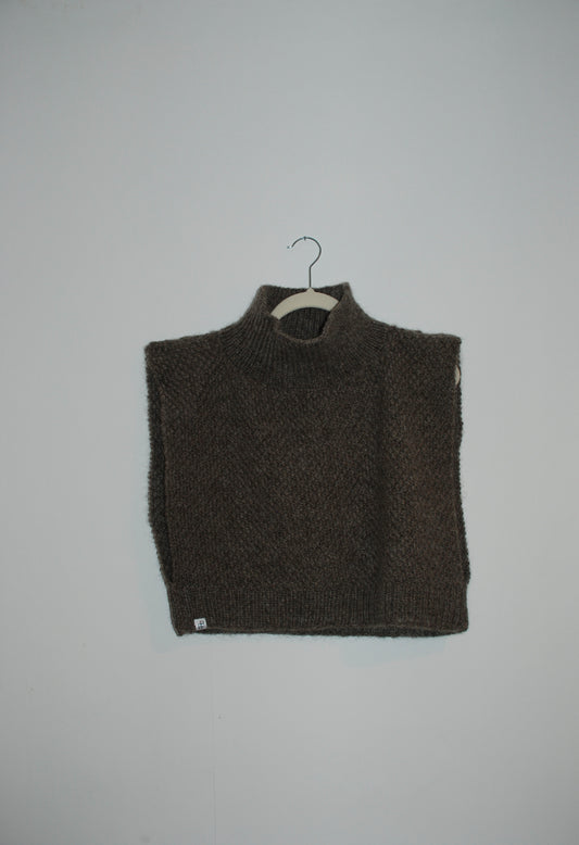 BB Chunky Brown Cotswold Sweater Vest