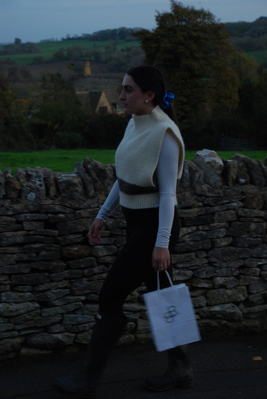 Day 1 of ‘12 Days of BB’; Vest in the Country | Beatrice Bayliss