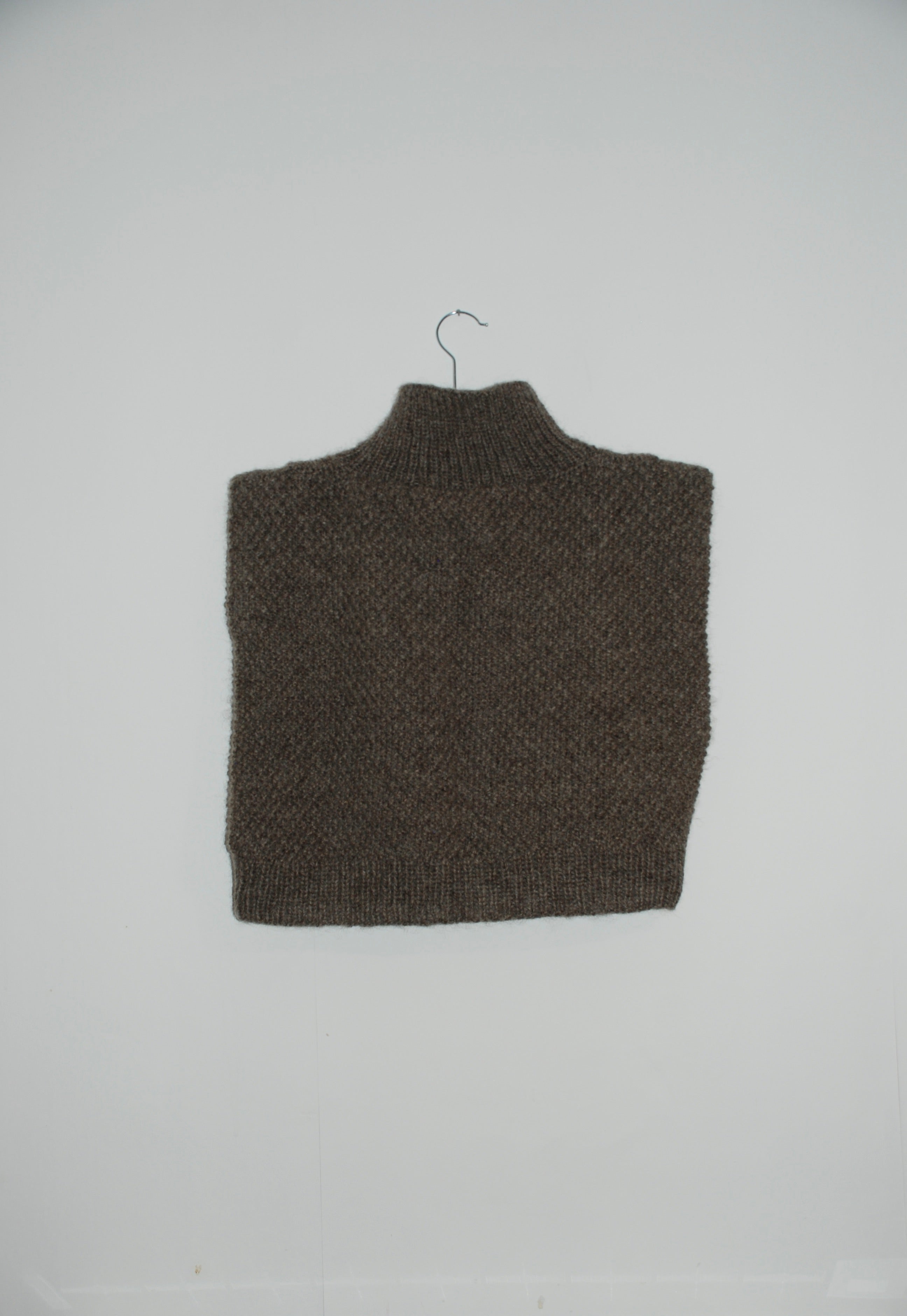 BB Chunky Brown Cotswold Sweater Vest