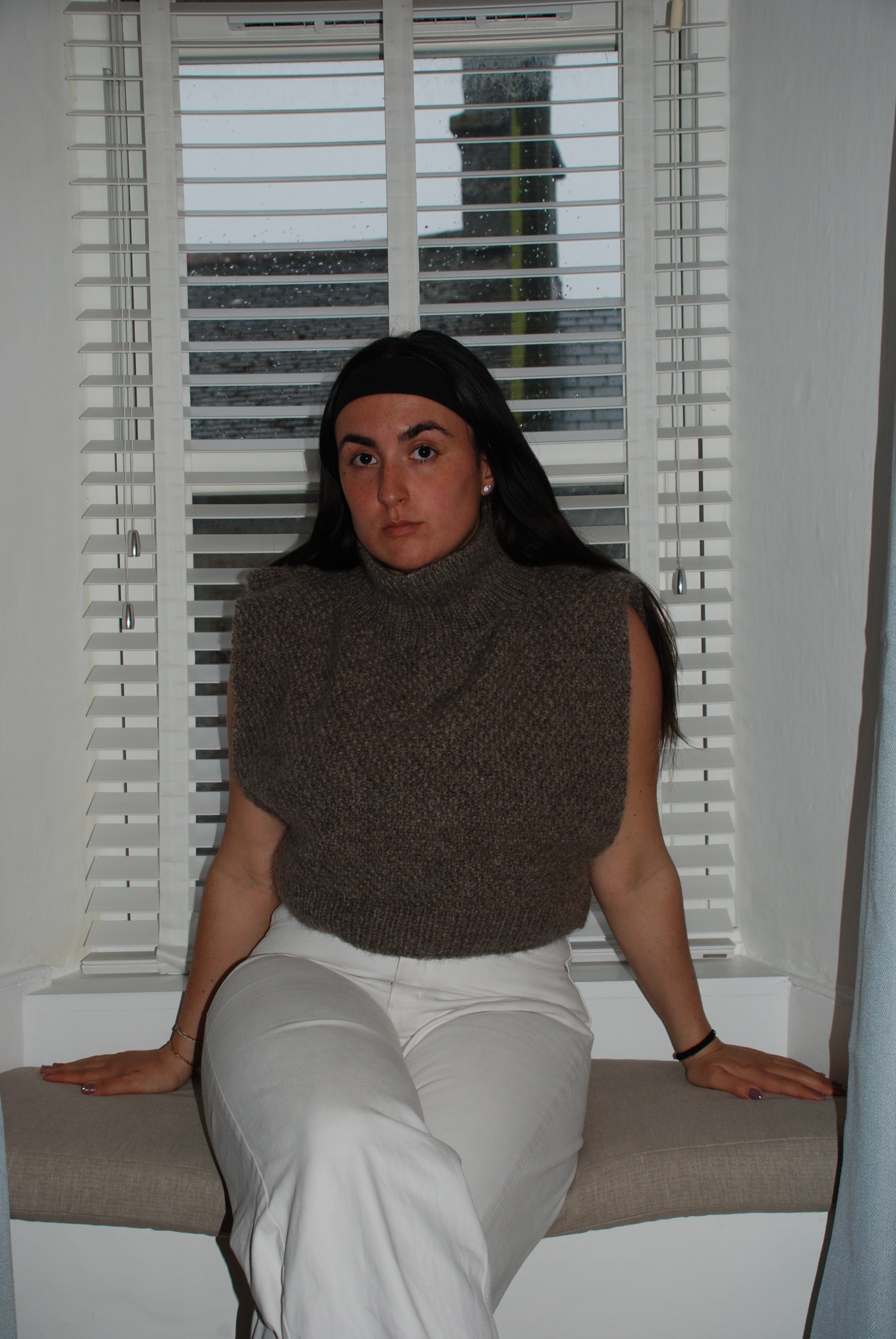 BB Chunky Brown Cotswold Sweater Vest