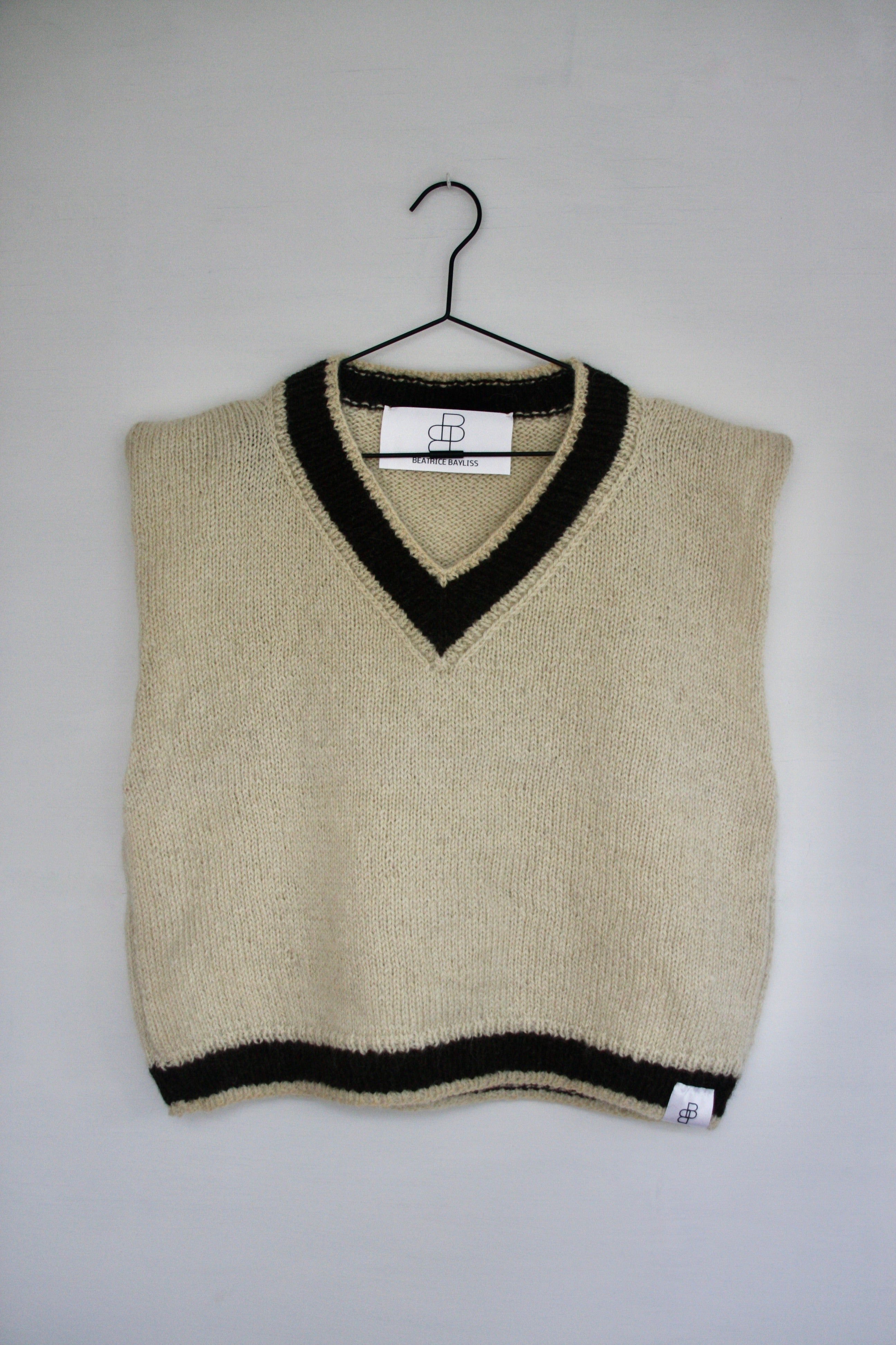 BB DK Cream V-Neck Vest