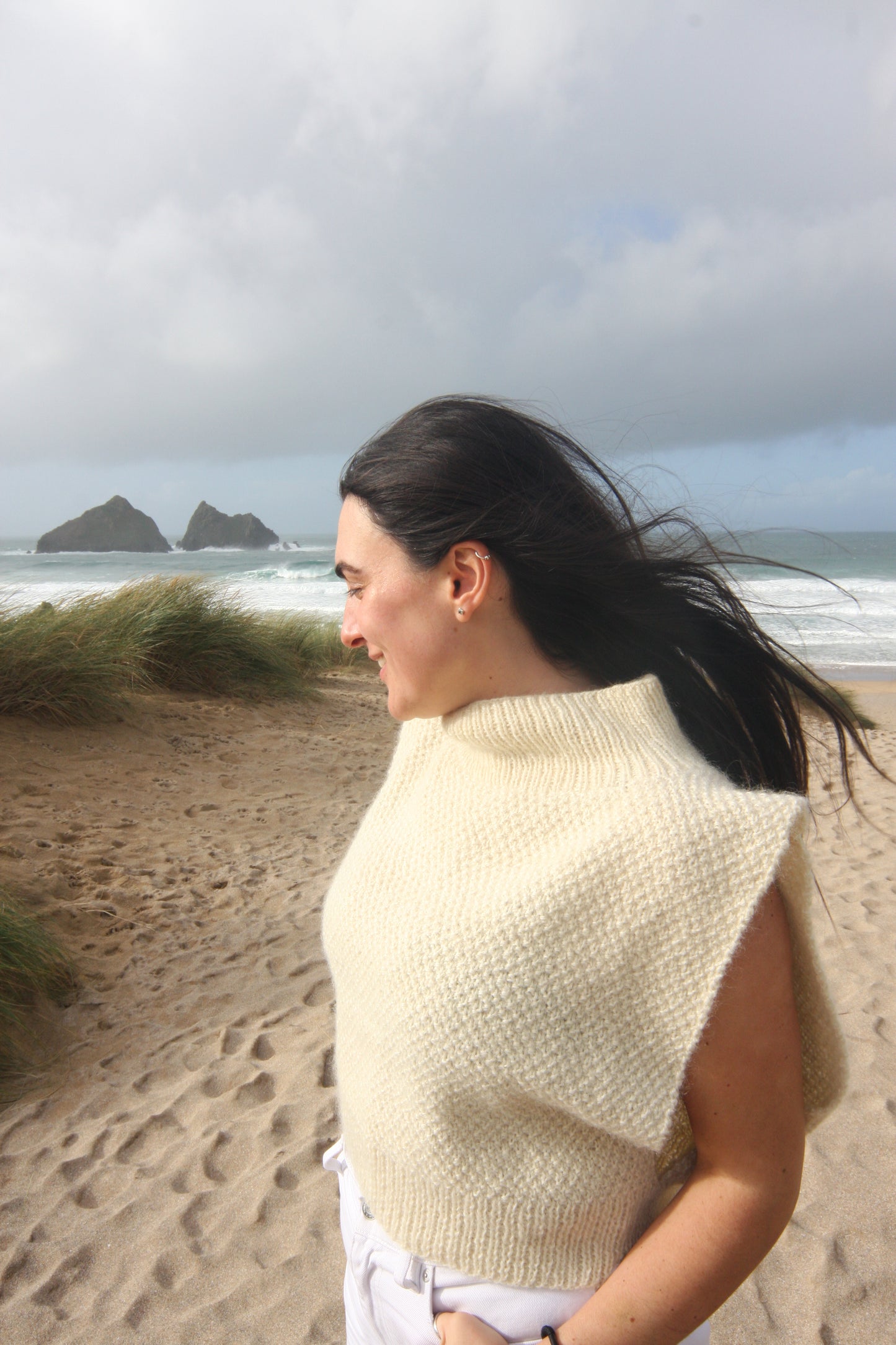 BB Thin Cream Cotswold Sweater Vest