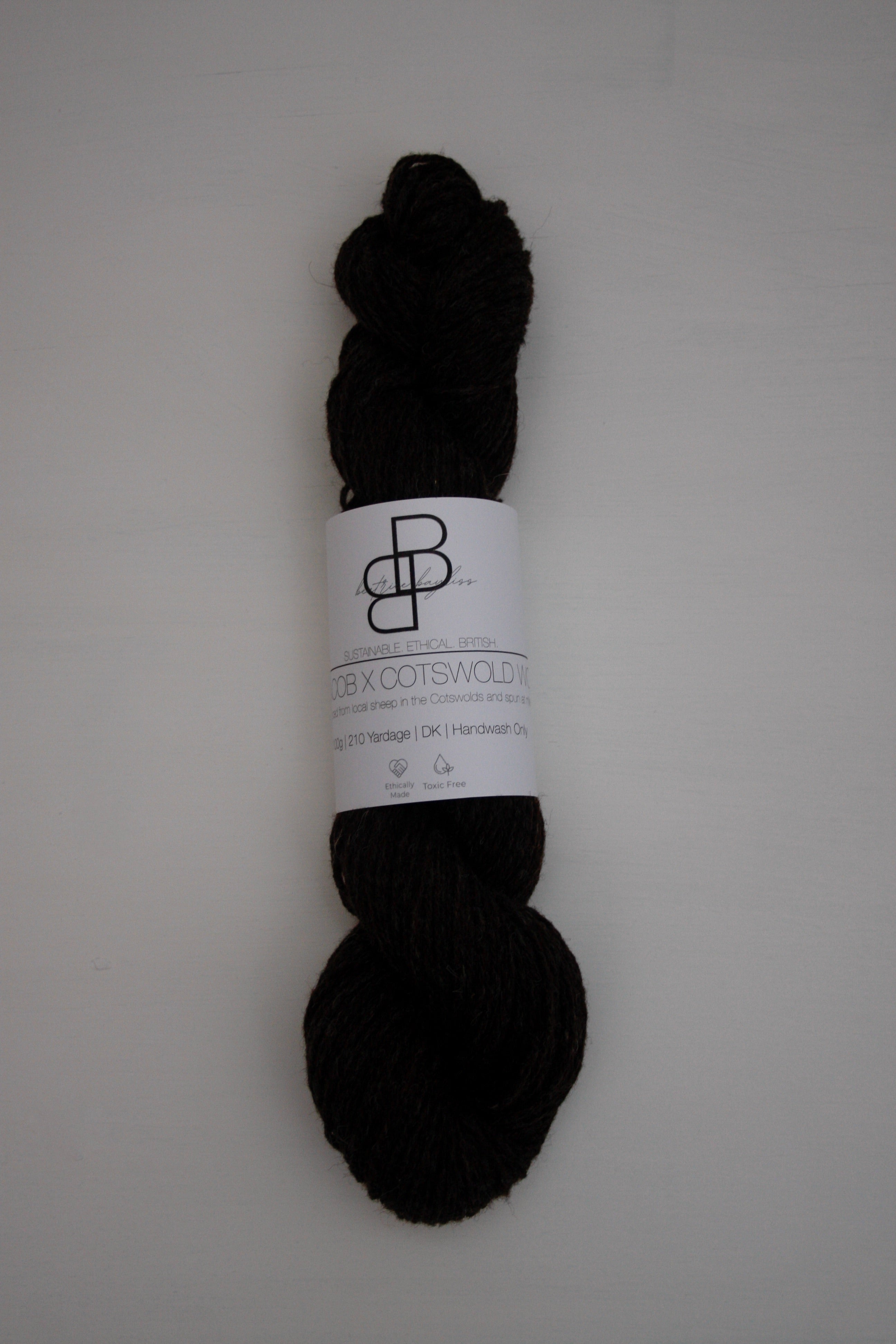 UK製　ウール100%スロー　KEW CHECK 新品 Cotswold x Jacob Wool DK 100g | Beatrice Bayliss – BEATRICE BAYLISS