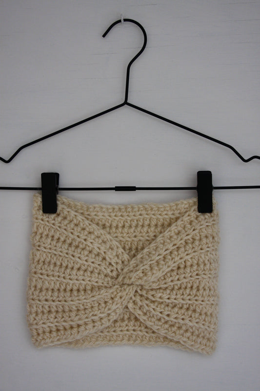 Beatrice Bayliss x Hooked by Sophie Crochet Headband Kit