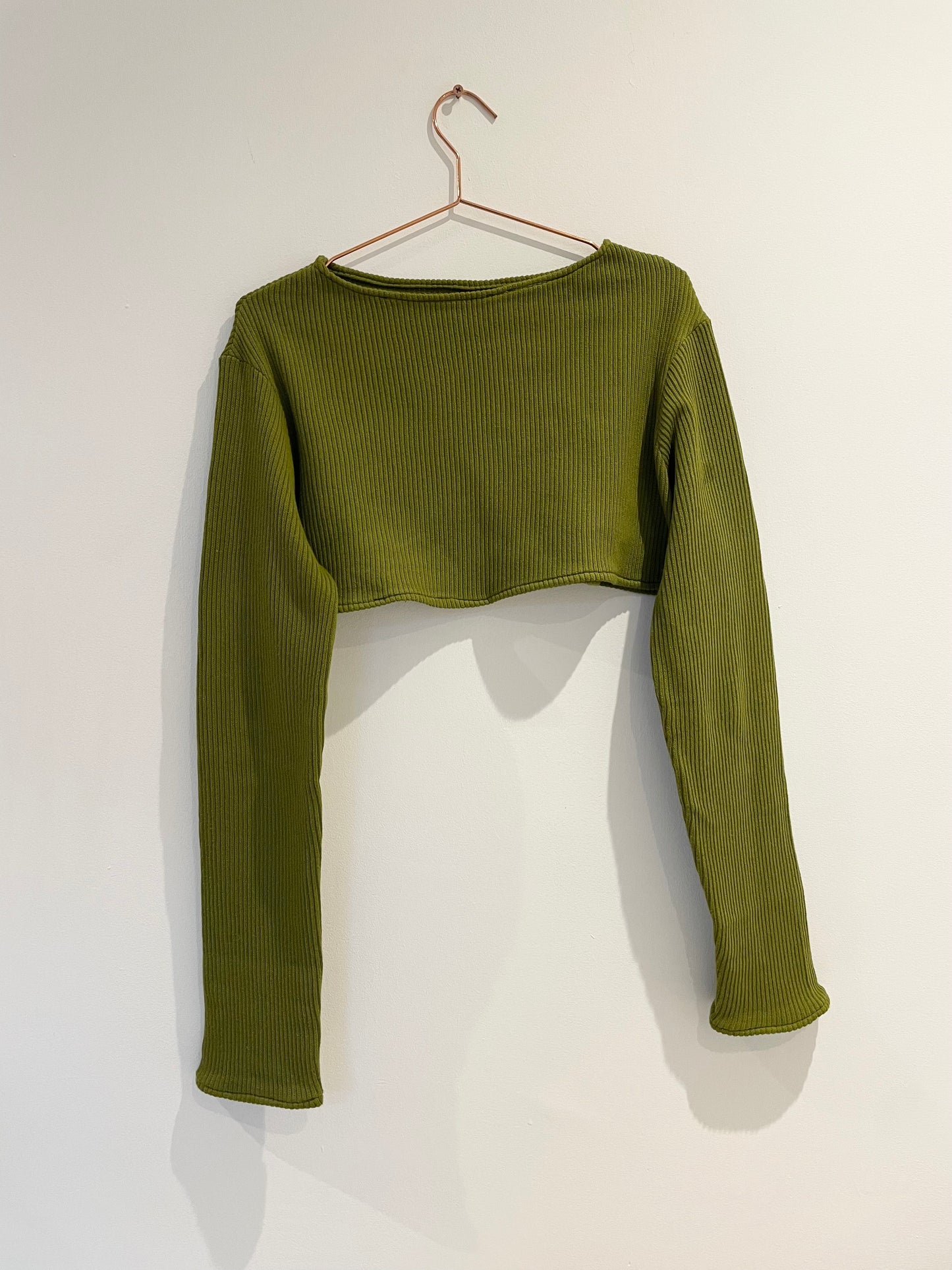 Cropped Jumper Flat Back | Beatrice Bayliss